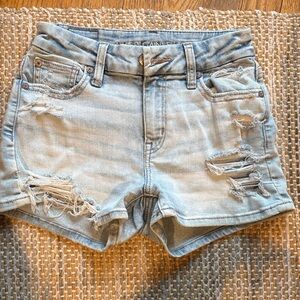 American Eagle Light Blue Ripped Jean Shorts size 00